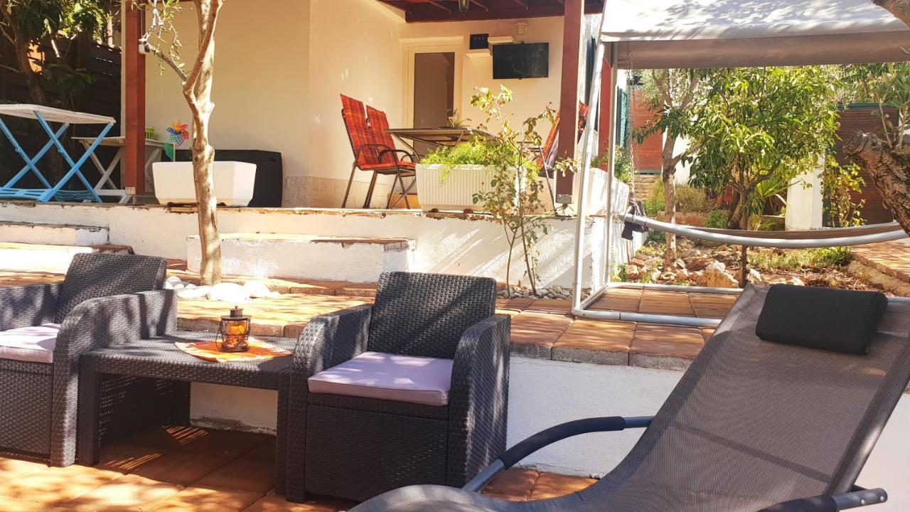 House Oliva With Private Pool And Large Garden Villa Stari Grad Kültér fotó