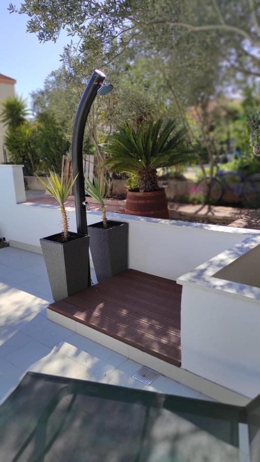 House Oliva With Private Pool And Large Garden Villa Stari Grad Kültér fotó