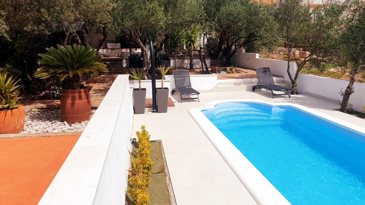 House Oliva With Private Pool And Large Garden Villa Stari Grad Kültér fotó